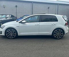 2016 Volkswagen Golf - Image 6/9