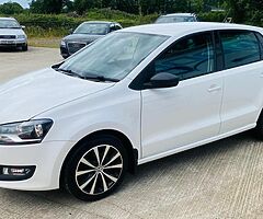 2012 Volkswagen Polo - Image 4/7