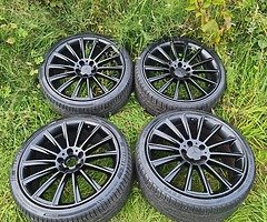 19 inch Mercedes amg alloys wheels