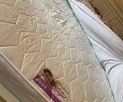 King size bed