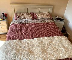 King size bed