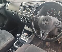 2014 Volkswagen tiguan 2.0 tdi 4motion - Image 8/9