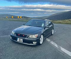 Lexus IS200