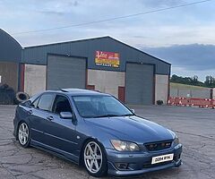 V8 IS200