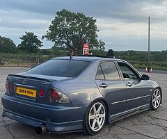 V8 IS200