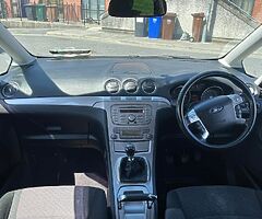 Ford Galaxy 2010 - Image 9/10