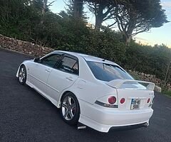 Toyota altezza 99