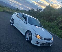 Toyota altezza 99 - Image 4/5