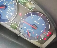 Volvo S40 2.0L - Image 8/9