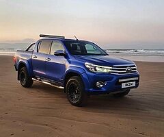 2017 Toyota Hilux - Image 10/10