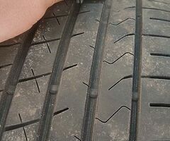 2x 245/45/18 tyres