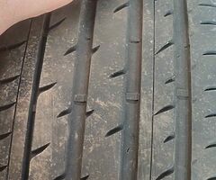 2x 245/45/18 tyres