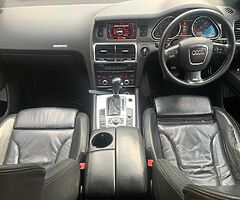 Audi Q7 - Image 7/10