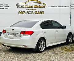 2011 Subaru Legacy AWD Limited edition we finance - Image 4/10