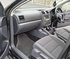 2009 VOLKWAGEN GOLF 1.9TDI 5 SPEED MANUAL NCT AND TAXED - Image 5/10