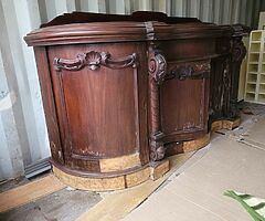 Sideboard in need of restoration  7ft 2 long x 2ft 2 wide  . Ono - Image 5/5