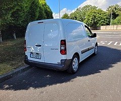 2017 Peugeot Partner 3 seater  - Image 6/10
