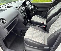 2013 Volkswagen Caddy - Image 4/6