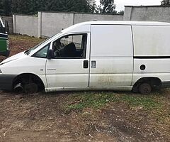 03 Citroen dispatch