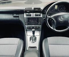 07 Mercedes C-Class Automatic - Image 5/9