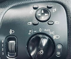 07 Mercedes C-Class Automatic - Image 7/9