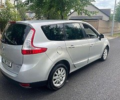 Well looked after renault grand scenic  with tax and test 7 seater one owner car two keys - Image 7/9