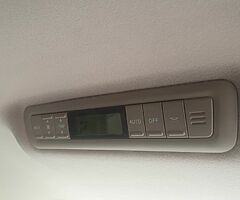 2006 Toyota Alphard - Image 9/10