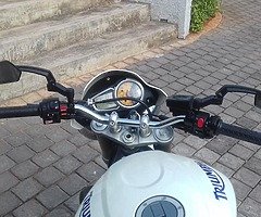 Triumph Street Triple 675. - Image 5/6