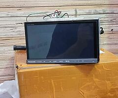 Original car radio 
With connectors 
Just plug and play