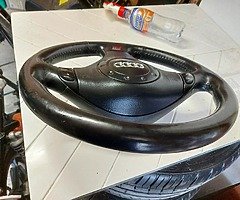 Genuine s6 steering wheel - Image 4/5