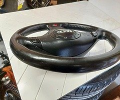 Genuine s6 steering wheel - Image 5/5