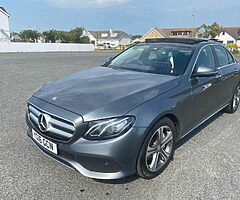 2016 Mercedes-Benz E-Class - Image 5/10