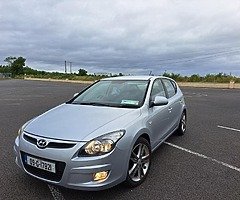 '09 Hyundai I30 Premium 1.6 CRDI hatchback