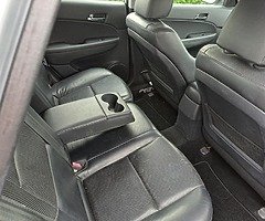 '09 Hyundai I30 Premium 1.6 CRDI hatchback - Image 7/10