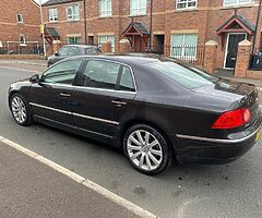 2008 Volkswagen Phaeton - Image 10/10