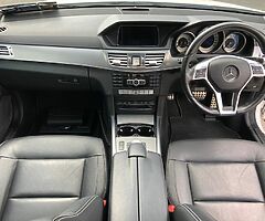 MERCEDES E250 AMG - Image 7/10
