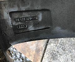 19” 8.5j genuine ttrs for sale - Image 5/6