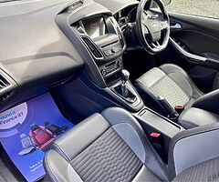 2018 Ford Focus - Image 3/10