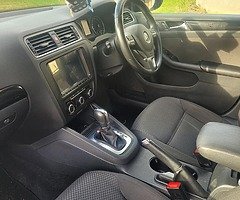 VW JETTA 1.6TDI AUTO DSG COMFORTLINE LOW MILES - Image 7/10