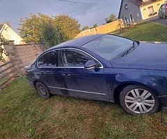 Volkswagen Passat 2009 Read add - Image 4/8
