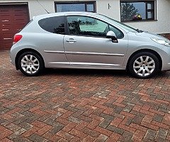 2011 Peugeot 207