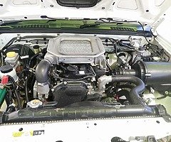Nissan NP 300 2.5 4x4 very good condition and clean Roadworthy Don - Image 5/6