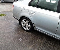 08 Wolsvagen Jetta 1.9 diesel - Image 7/10