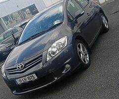 Toyota auris 1.4 D4D