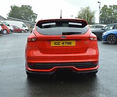 2018 Ford Focus - Image 5/10
