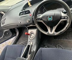 Honda Civic - Image 10/10
