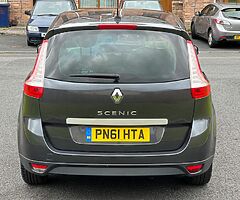 Grey 2011 Renault Grand Scenic 1.6 petrol VVT Dynamique TomTom 5dr for sale, may swap or P/X - Image 4/10
