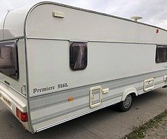 Lunar premiere 516l 5 berth
