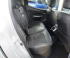 2019 Mitsubishi L200 barbarian X - Image 6/10