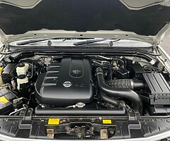 2006 Nissan Pathfinder - Image 7/10